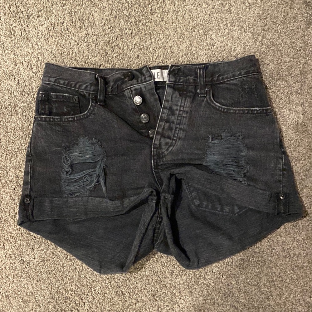 Brandy Melville shorts size 40